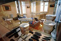 Ausstellung &quotFaszination Bart"
Erffnung am 19. Mrz 2004 im Leinfelder Haus in Leinfelden durch Oberbrgermeister Roland Klenk und Jrgen Burkhardt, Prsident und &quotAusstellungsmacher" von Bart & Kultur Club &quotBelle Moustache" e.V